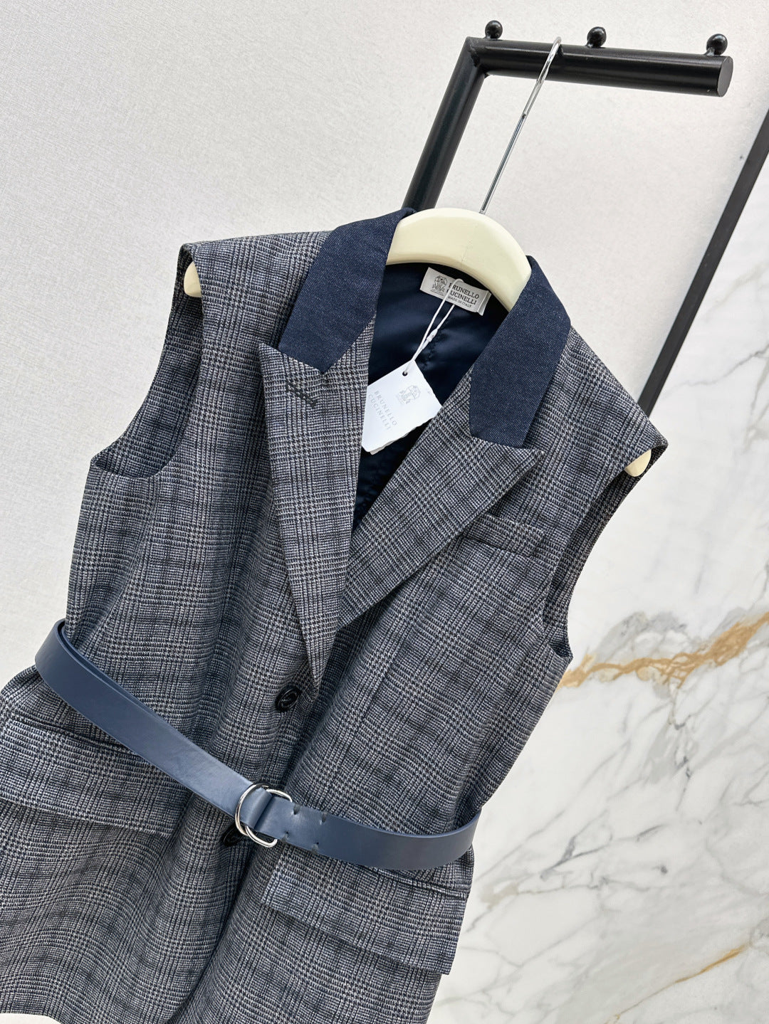 Brun 25fw plaid vest