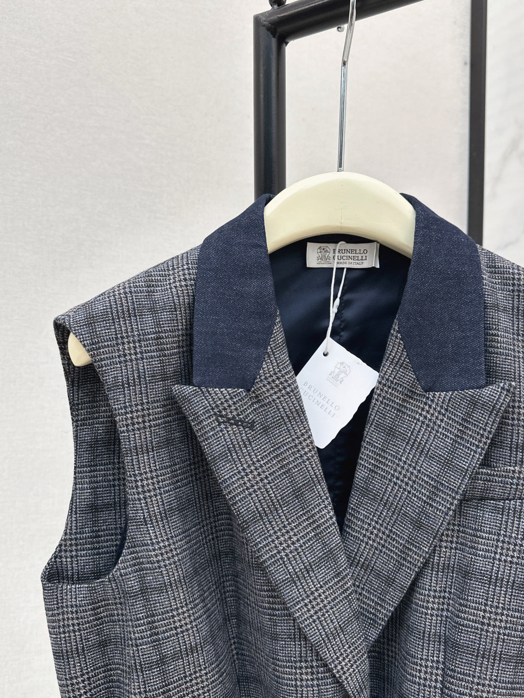 Brun 25fw plaid vest