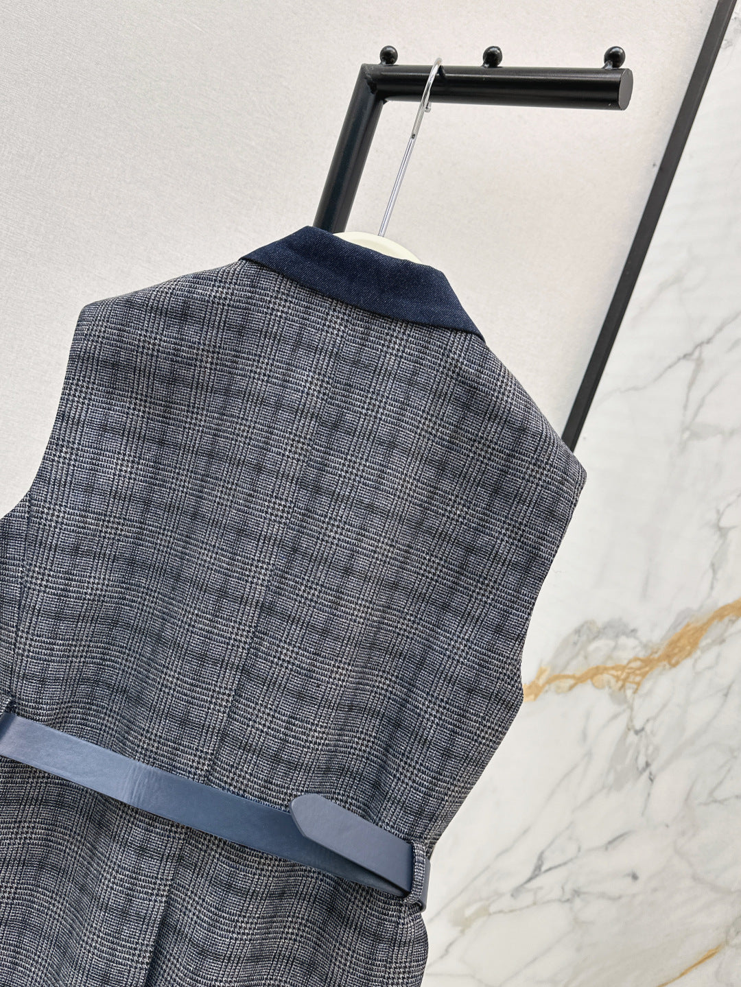 Brun 25fw plaid vest