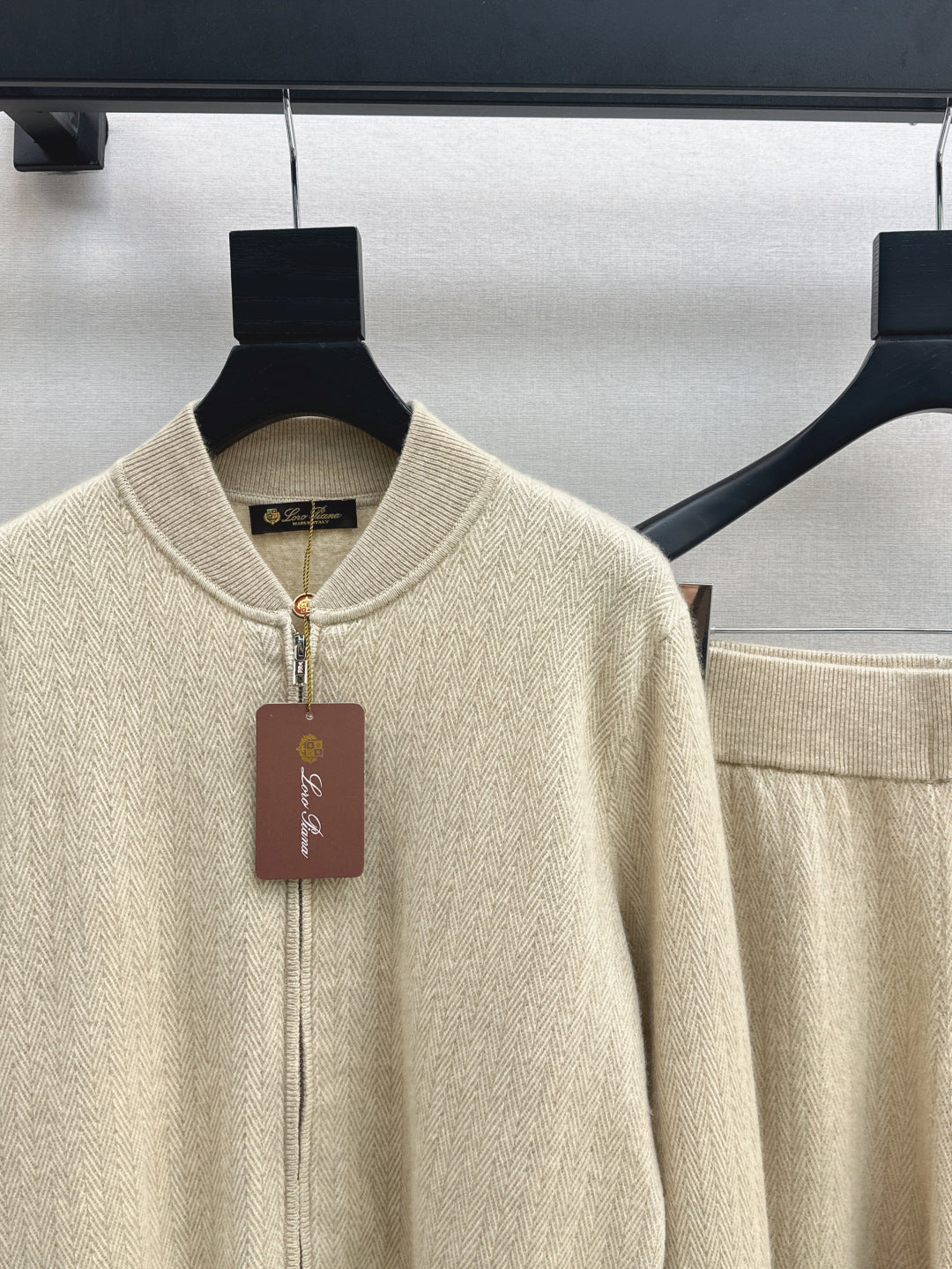 Loro 25fw cashmere suit