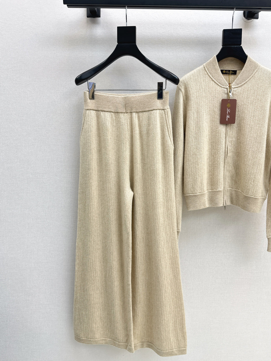 Loro 25fw cashmere suit