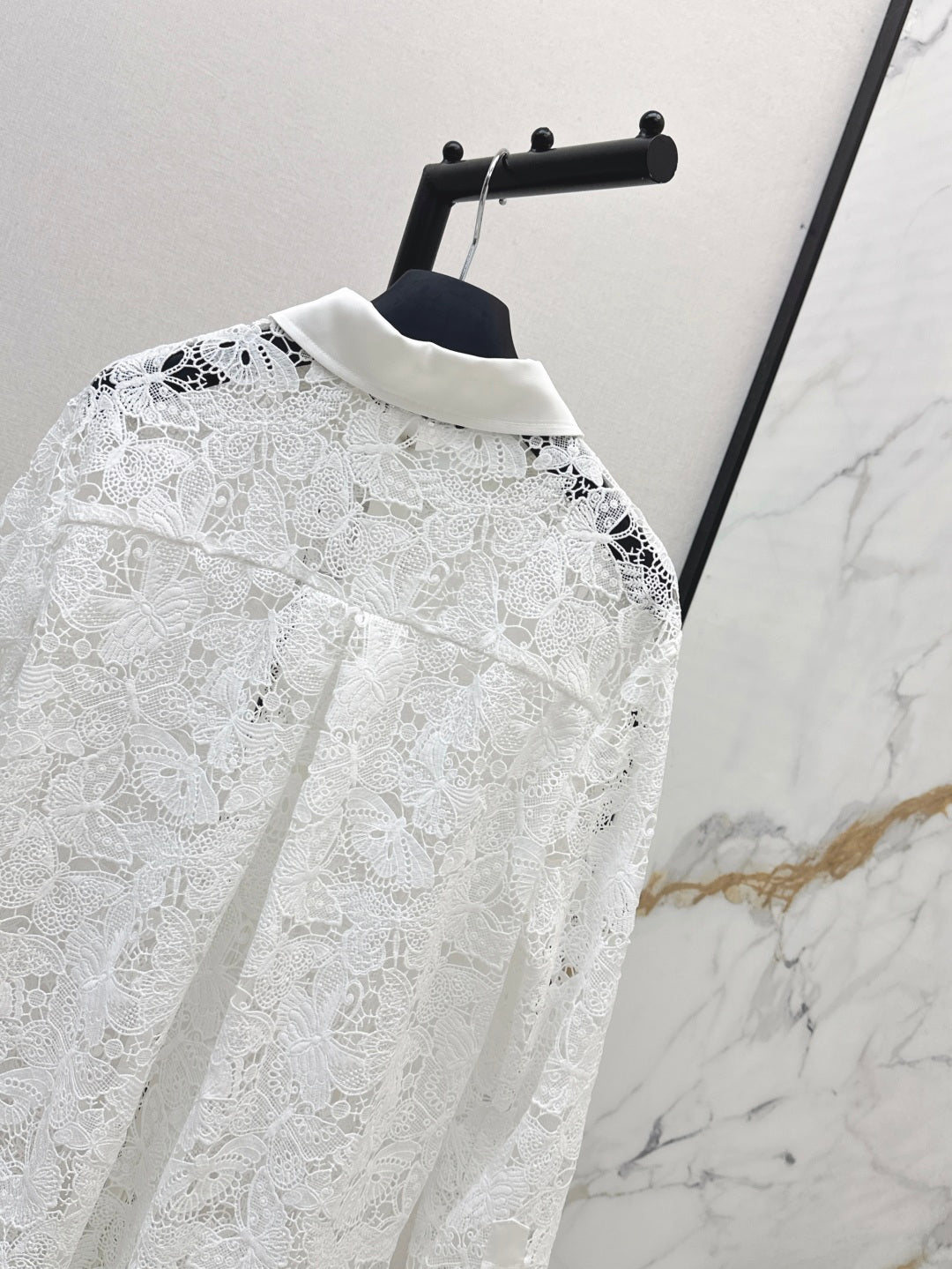 CD 25fw lace shirt