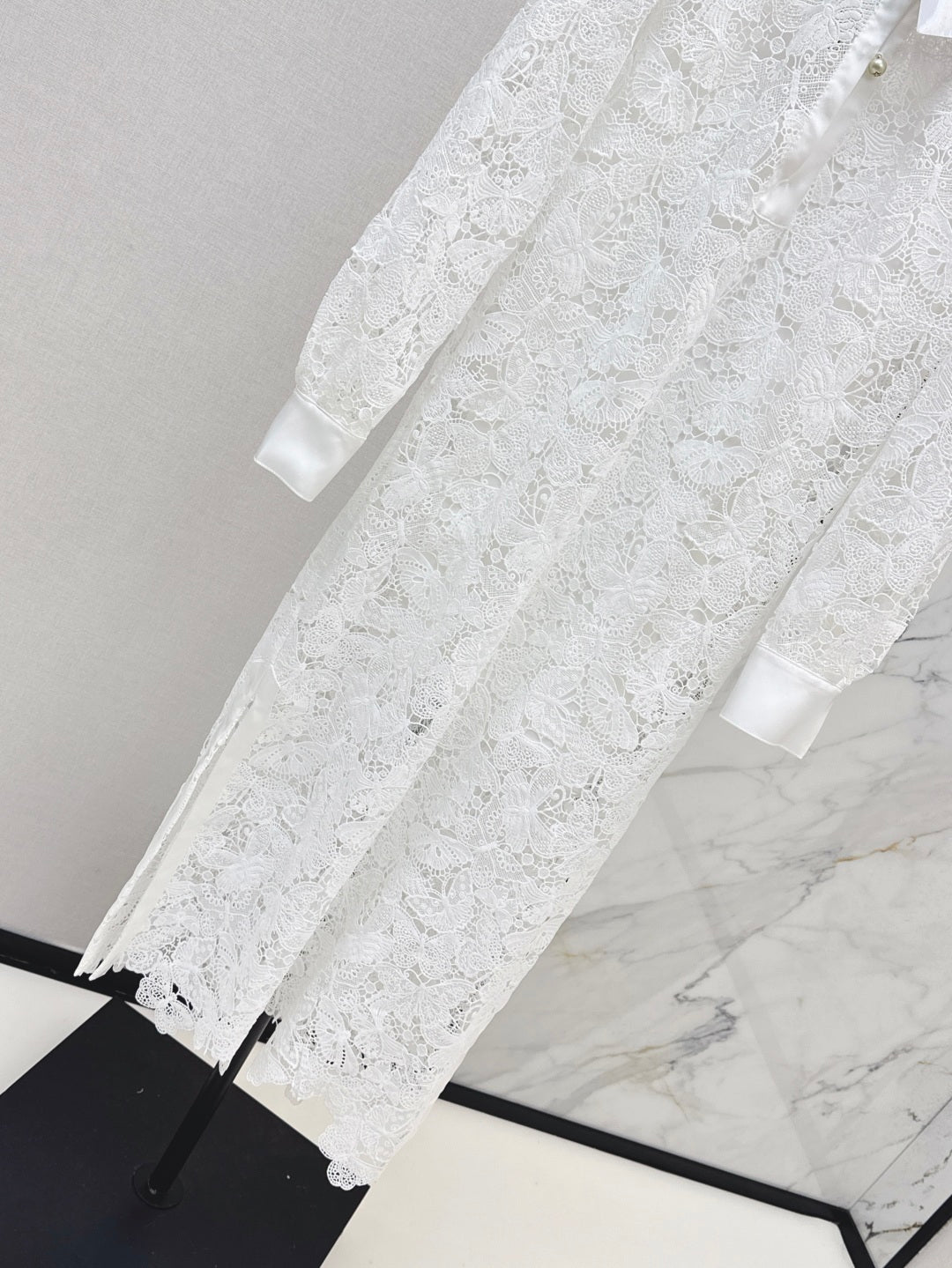 CD 25fw lace shirt dress