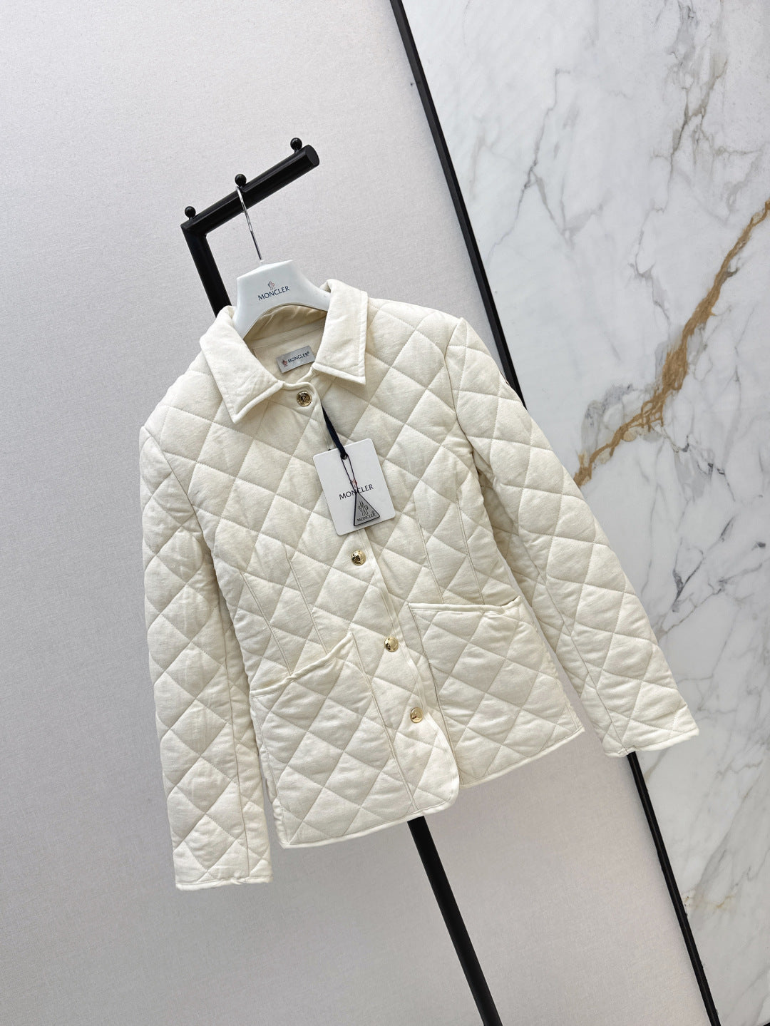 Monc 25fw padded jacket