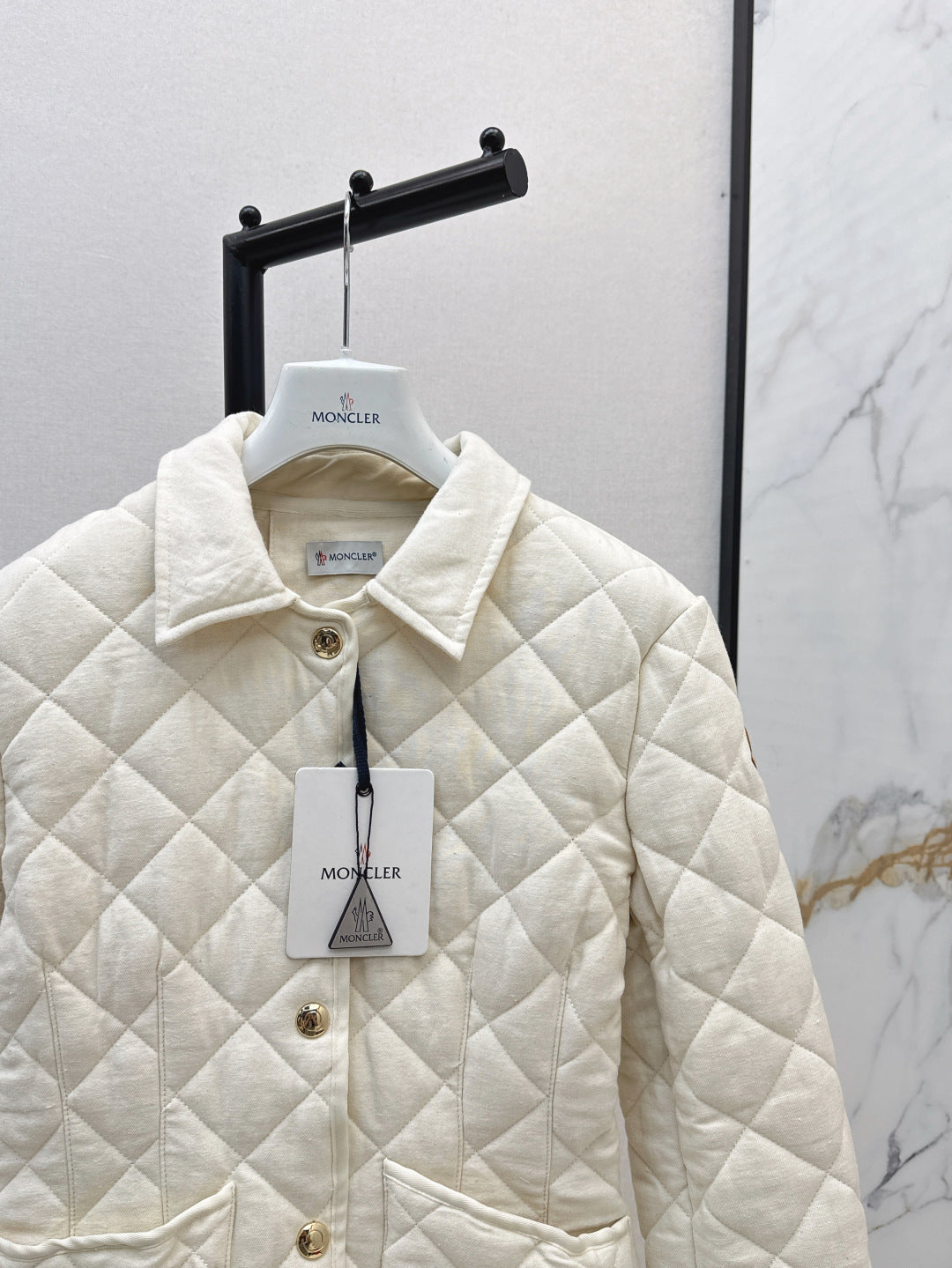 Monc 25fw padded jacket