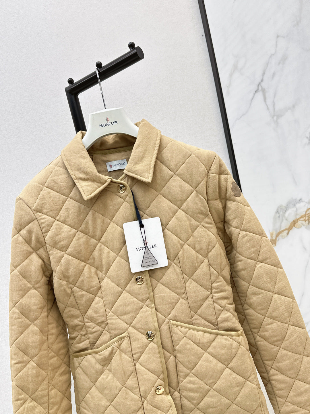 Monc 25fw padded jacket