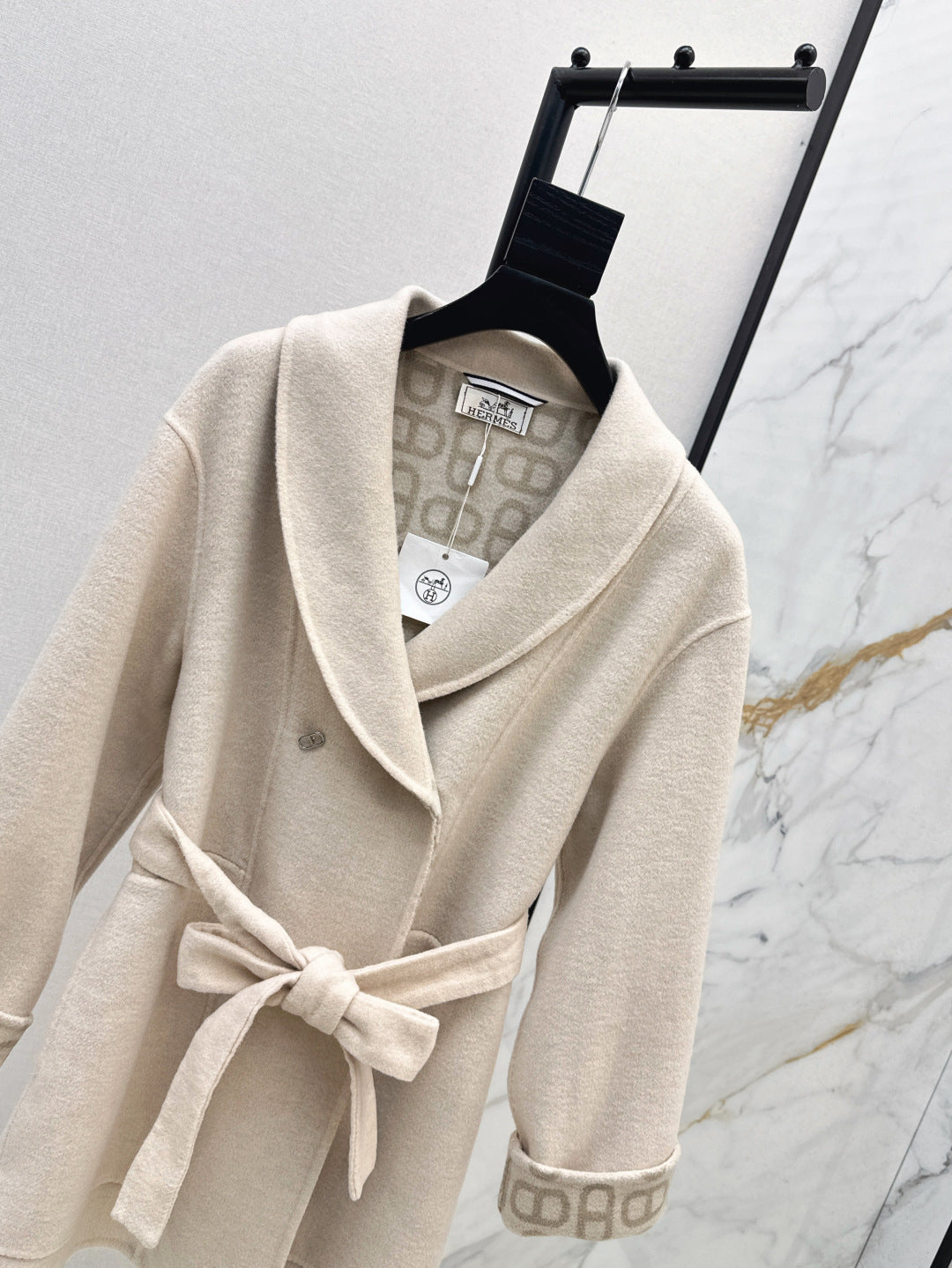 Herm 25fw cashmere coat