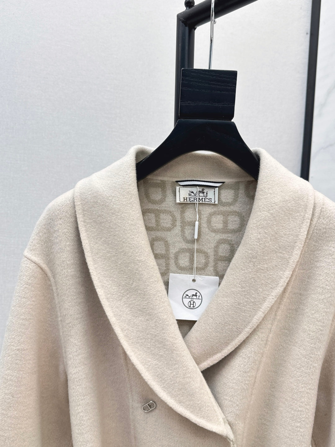 Herm 25fw cashmere coat
