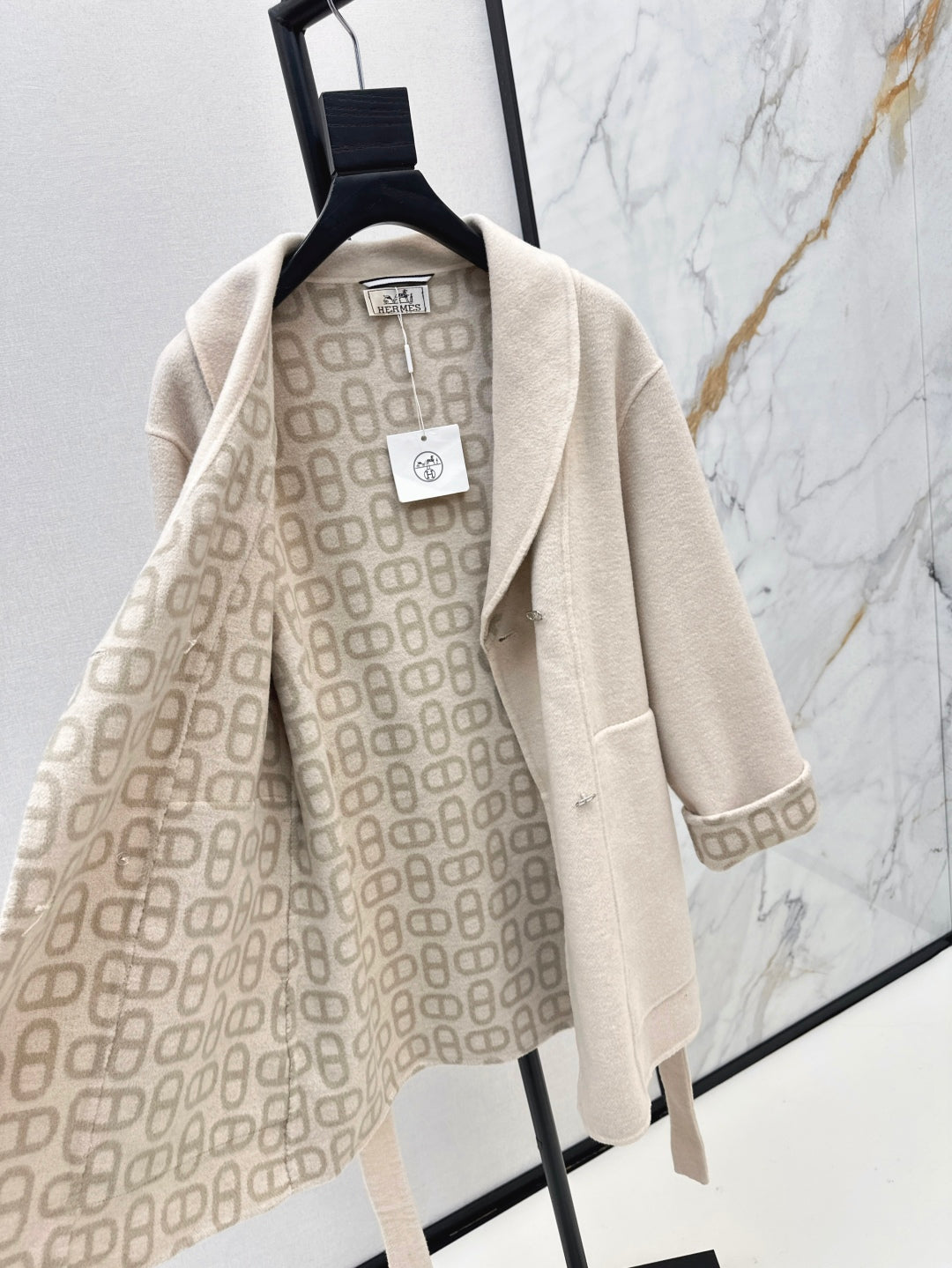 Herm 25fw cashmere coat