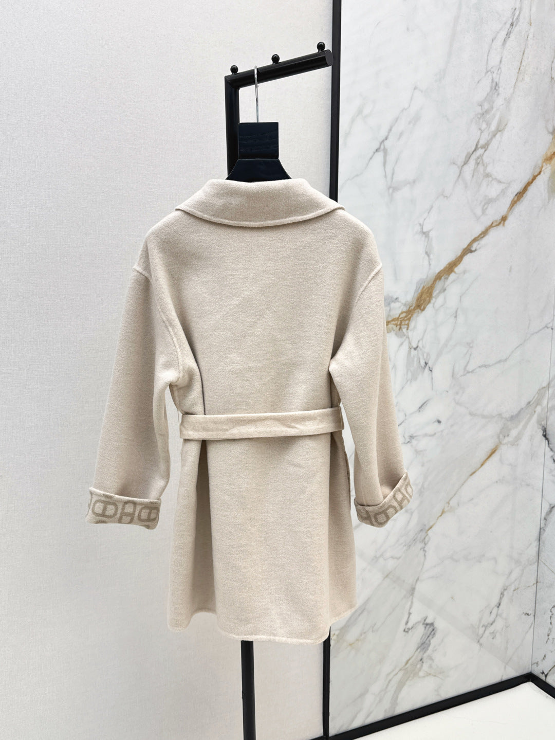 Herm 25fw cashmere coat
