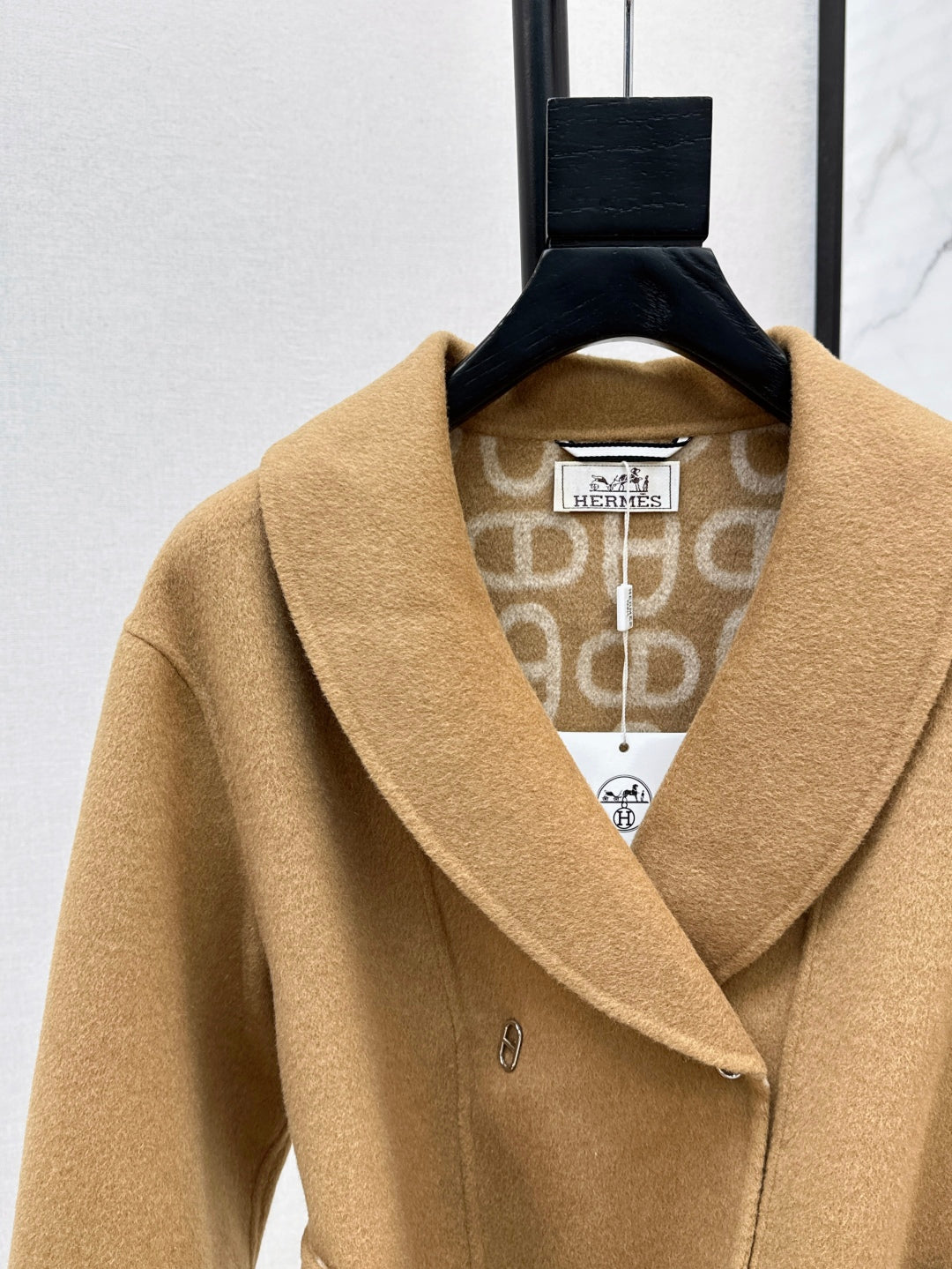 Herm 25fw cashmere coat