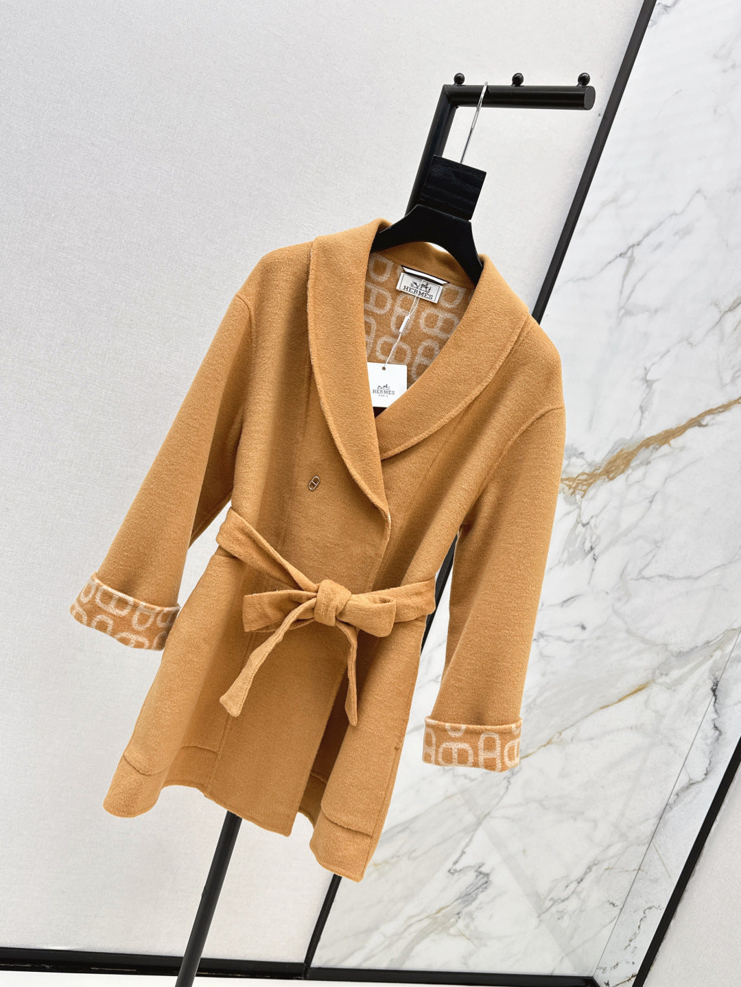 Herm 25fw cashmere coat