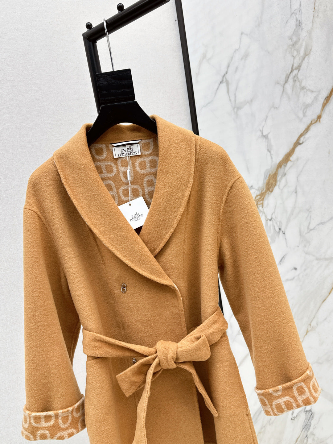 Herm 25fw cashmere coat