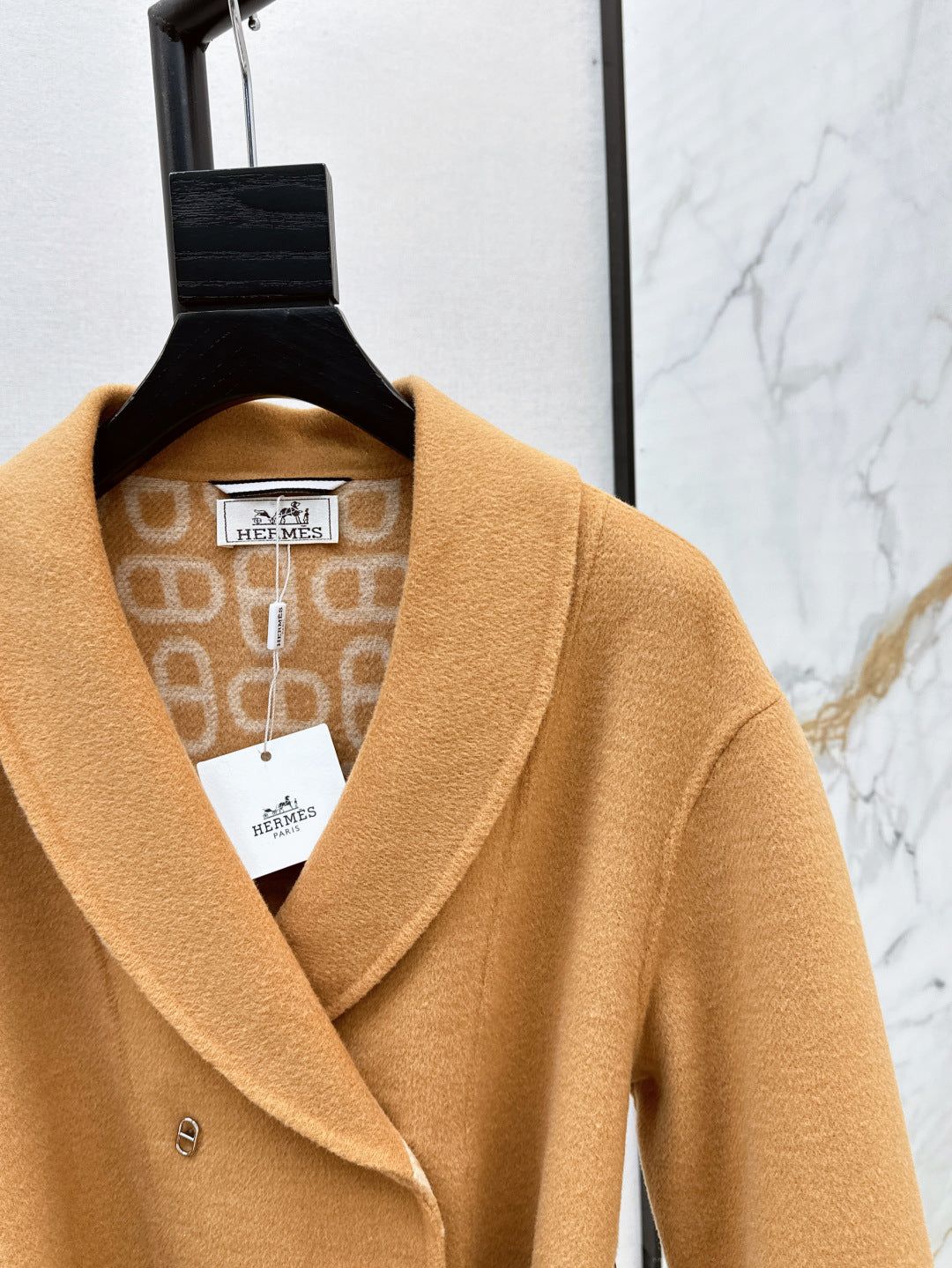 Herm 25fw cashmere coat