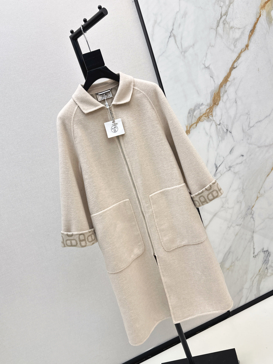 Herm 25fw cashmere coat