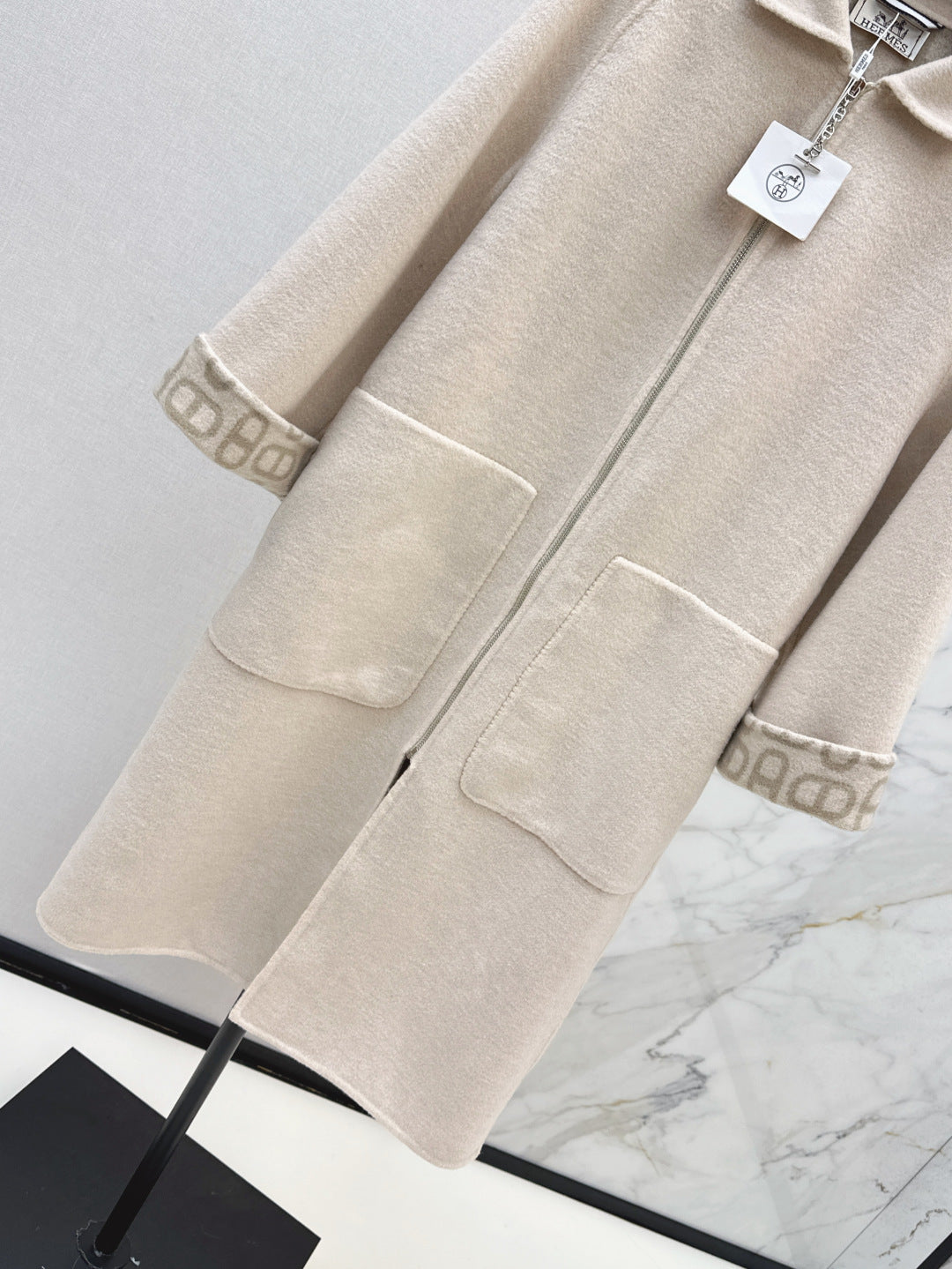 Herm 25fw cashmere coat