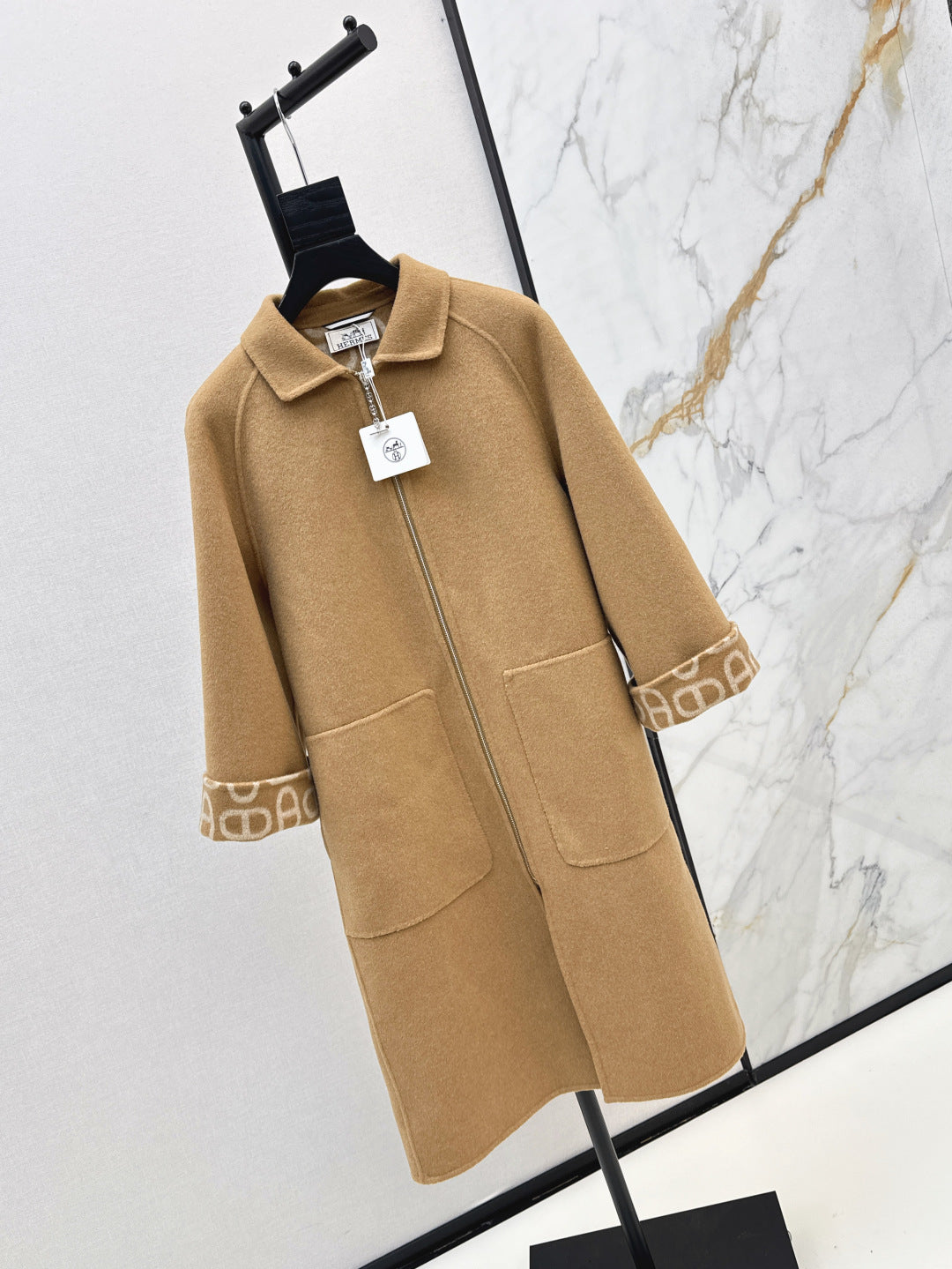 Herm 25fw cashmere coat