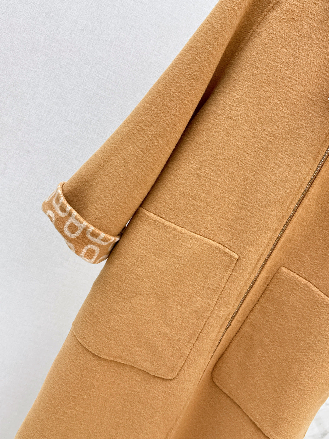 Herm 25fw cashmere coat