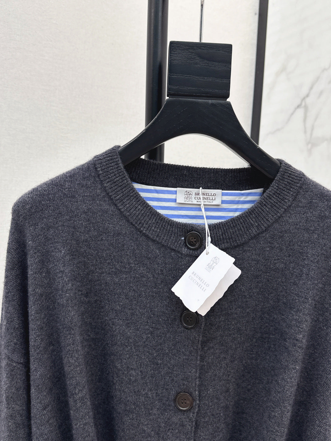 Brune 25fw cashmere cardigan