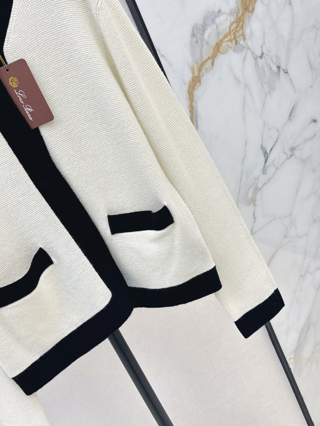 Loro 25fw cashmere cardigan