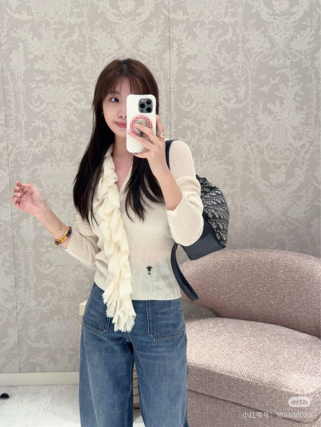 CD 25fw ruffle sweater