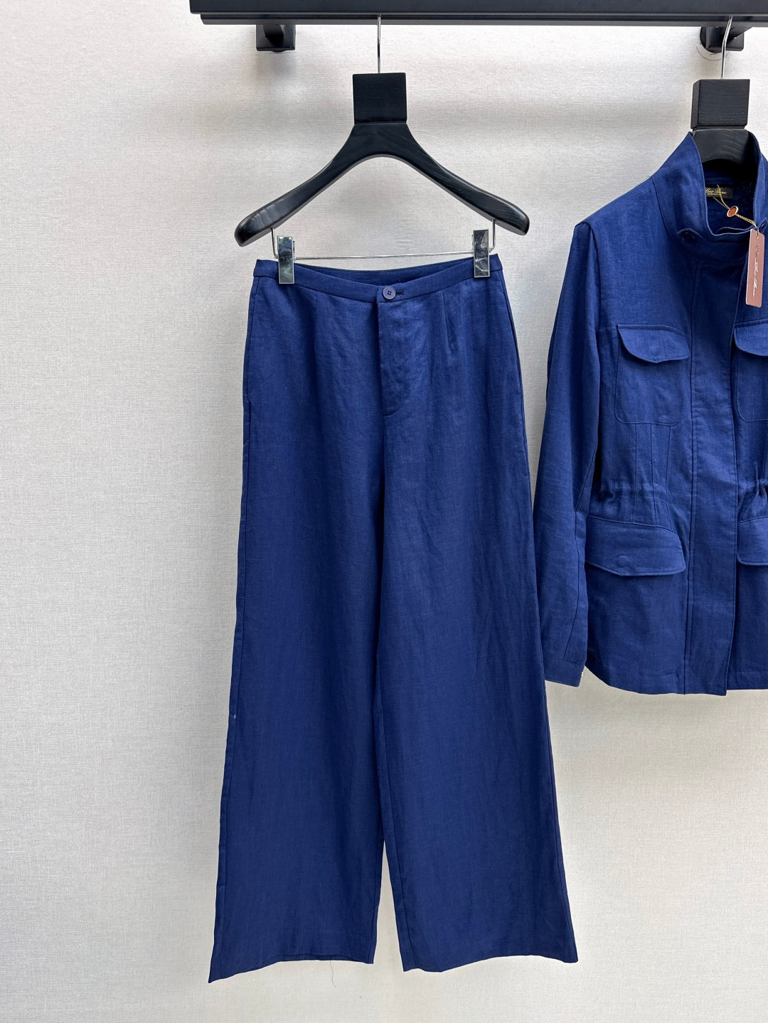 Loro 25fw linen suit
