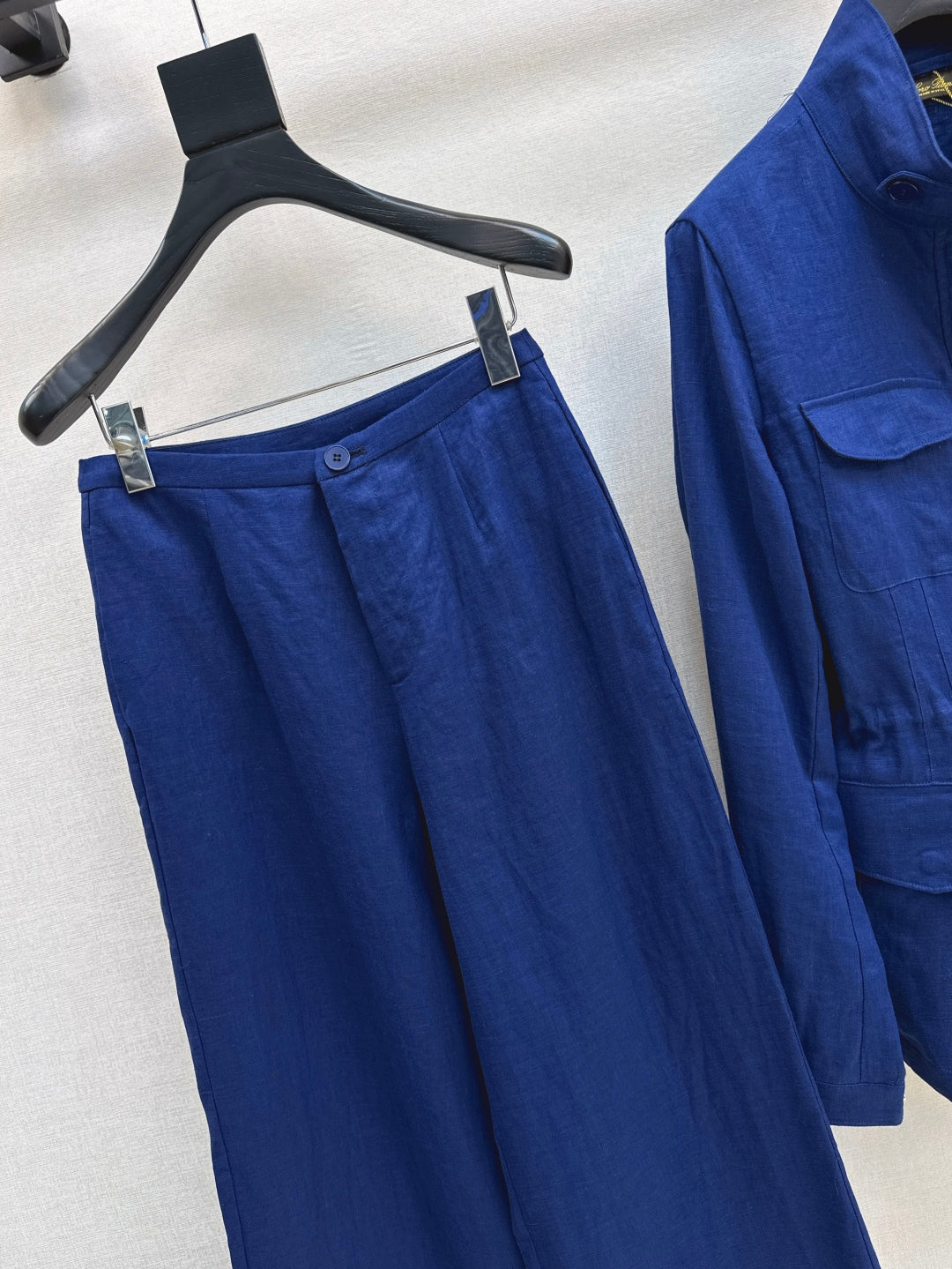Loro 25fw linen suit