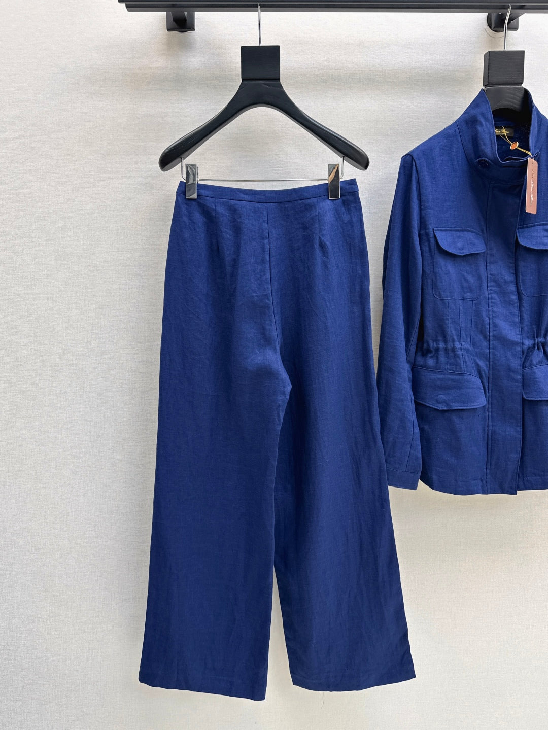 Loro 25fw linen suit