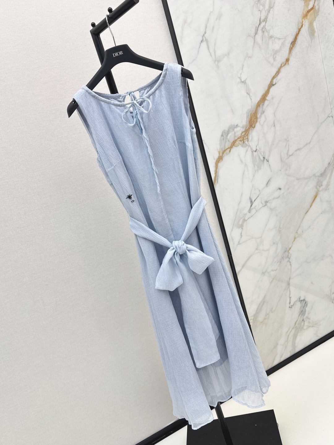CD 25fw sleeveless dress