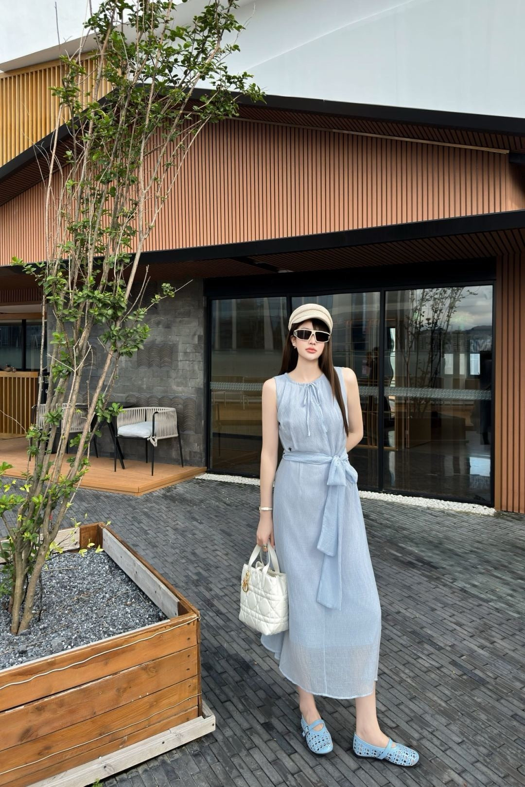 CD 25fw sleeveless dress