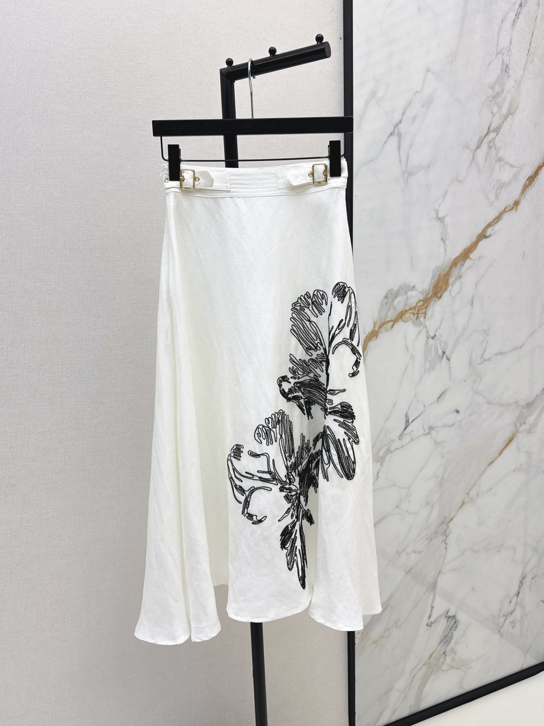 CD 25ss embroidered skirt