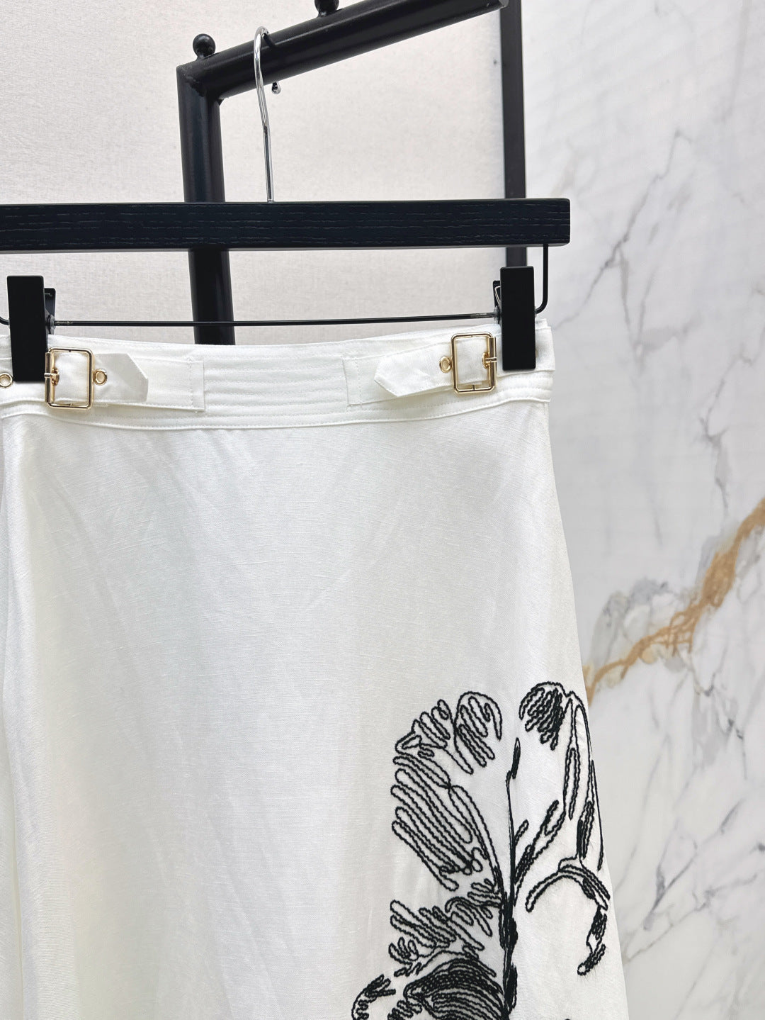 CD 25ss embroidered skirt
