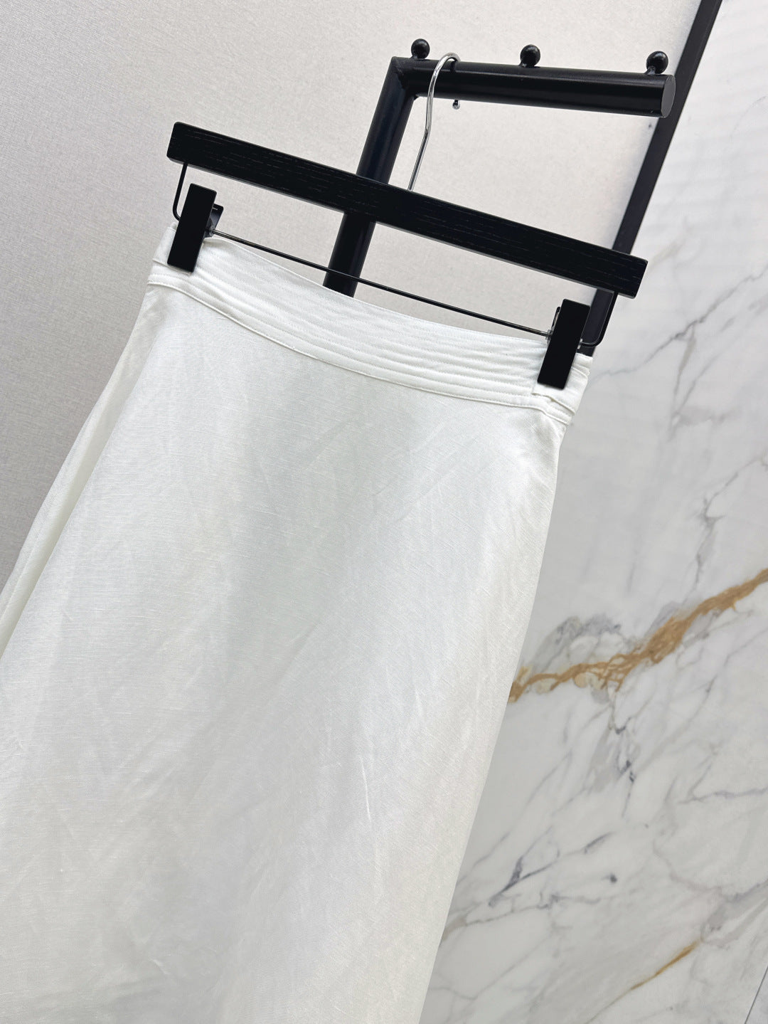 CD 25ss embroidered skirt