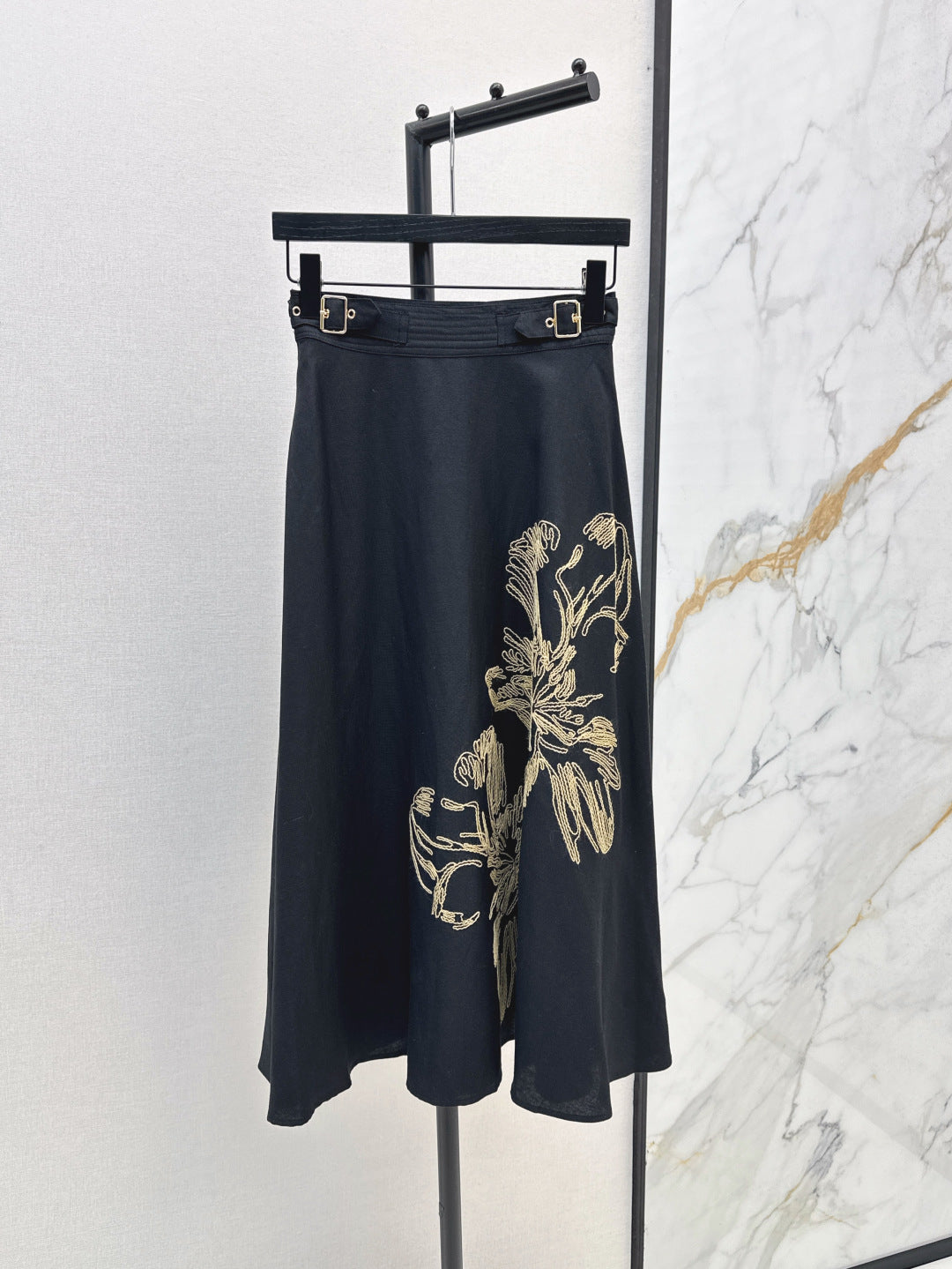 CD 25ss embroidered skirt