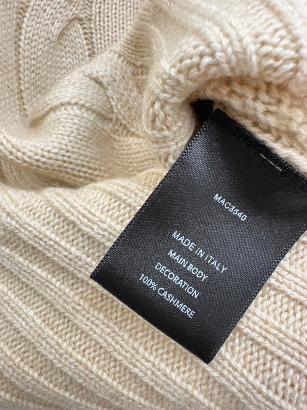 Loro 25fw cashmere suit