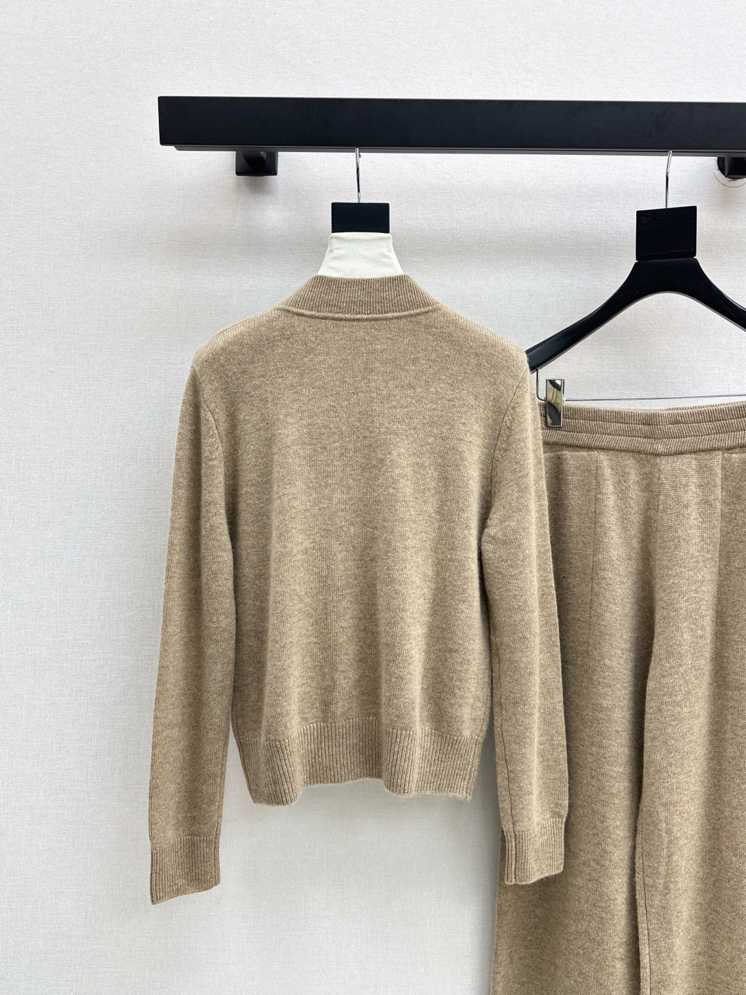 Brune 25fw cashmere suit