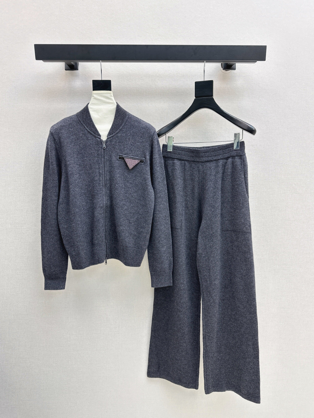 Brune 25fw cashmere suit