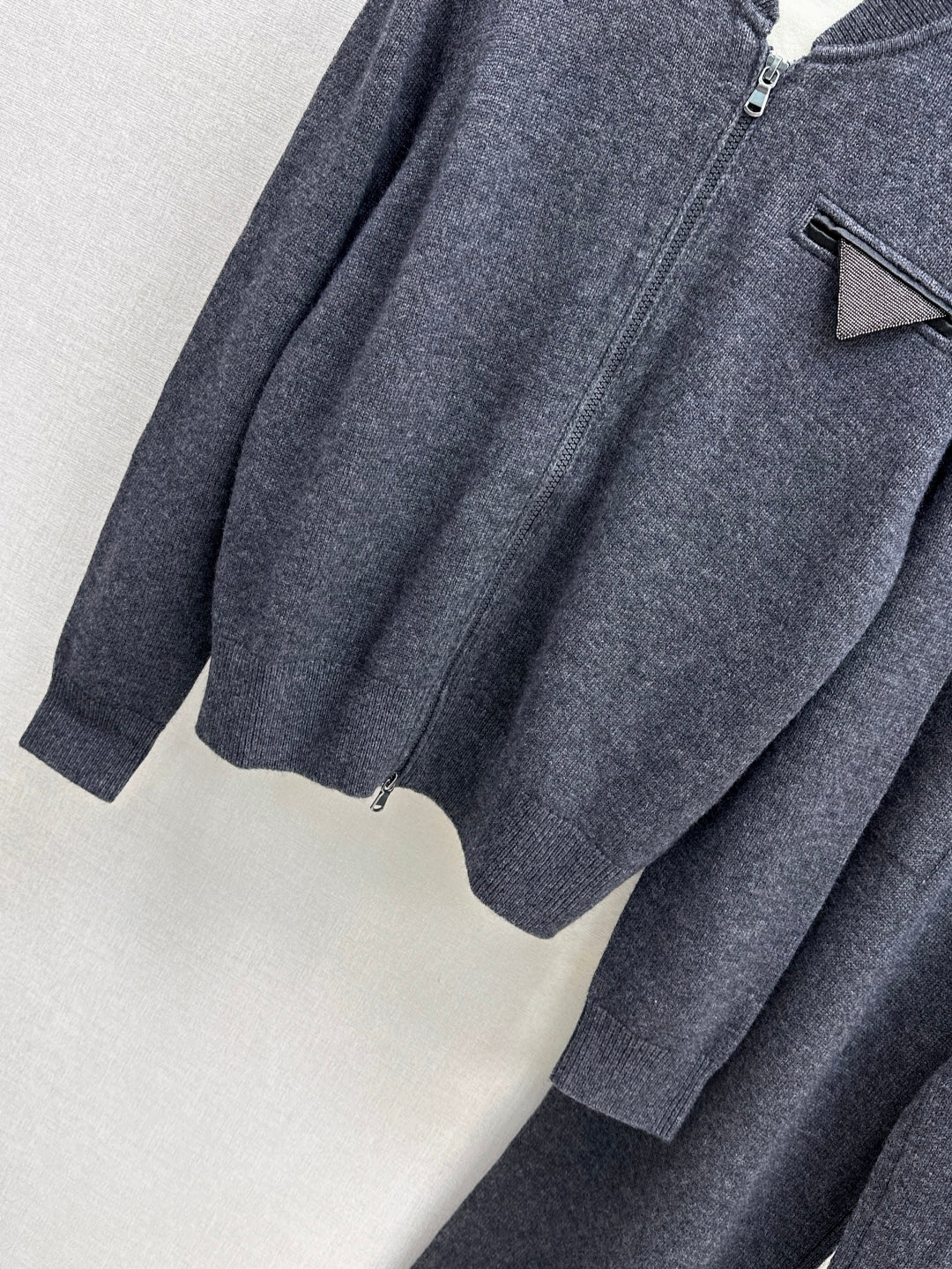 Brune 25fw cashmere suit