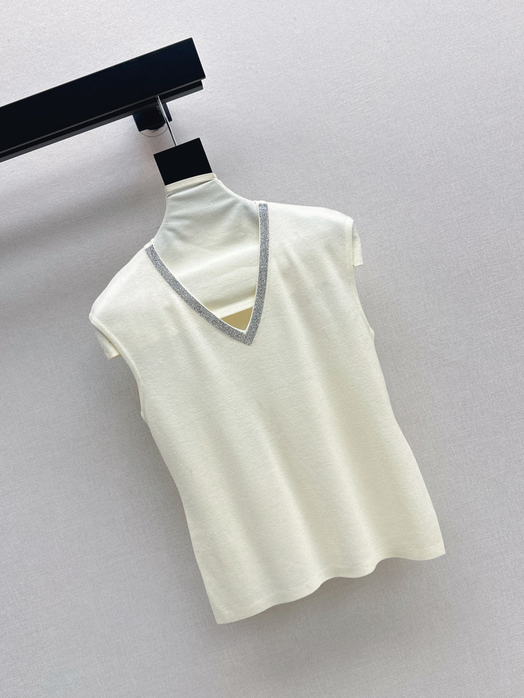 Brune 25fw v-neck vest