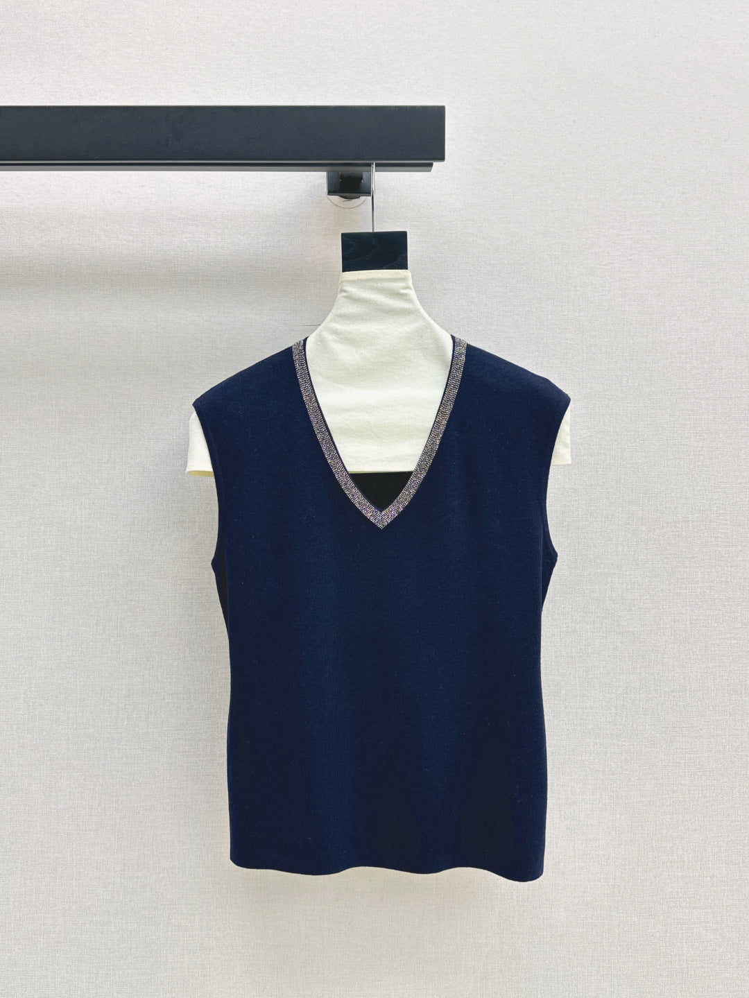 Brune 25fw v-neck vest