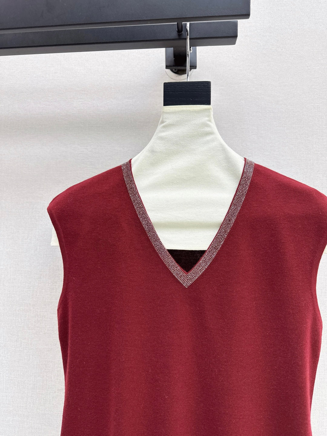 Brune 25fw v-neck vest