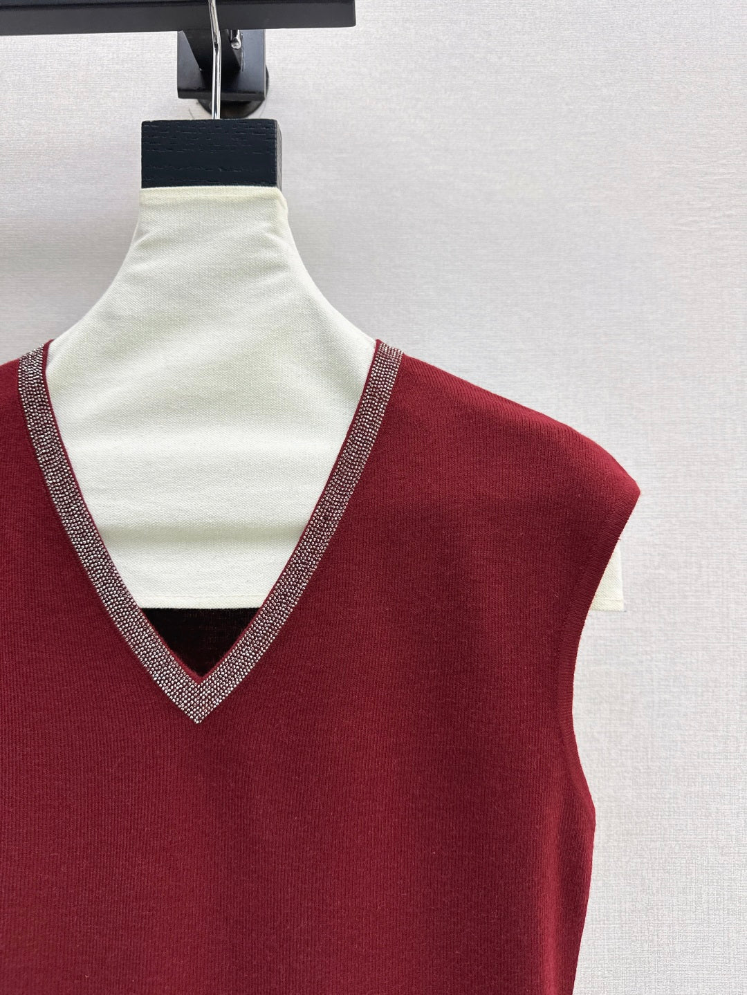 Brune 25fw v-neck vest
