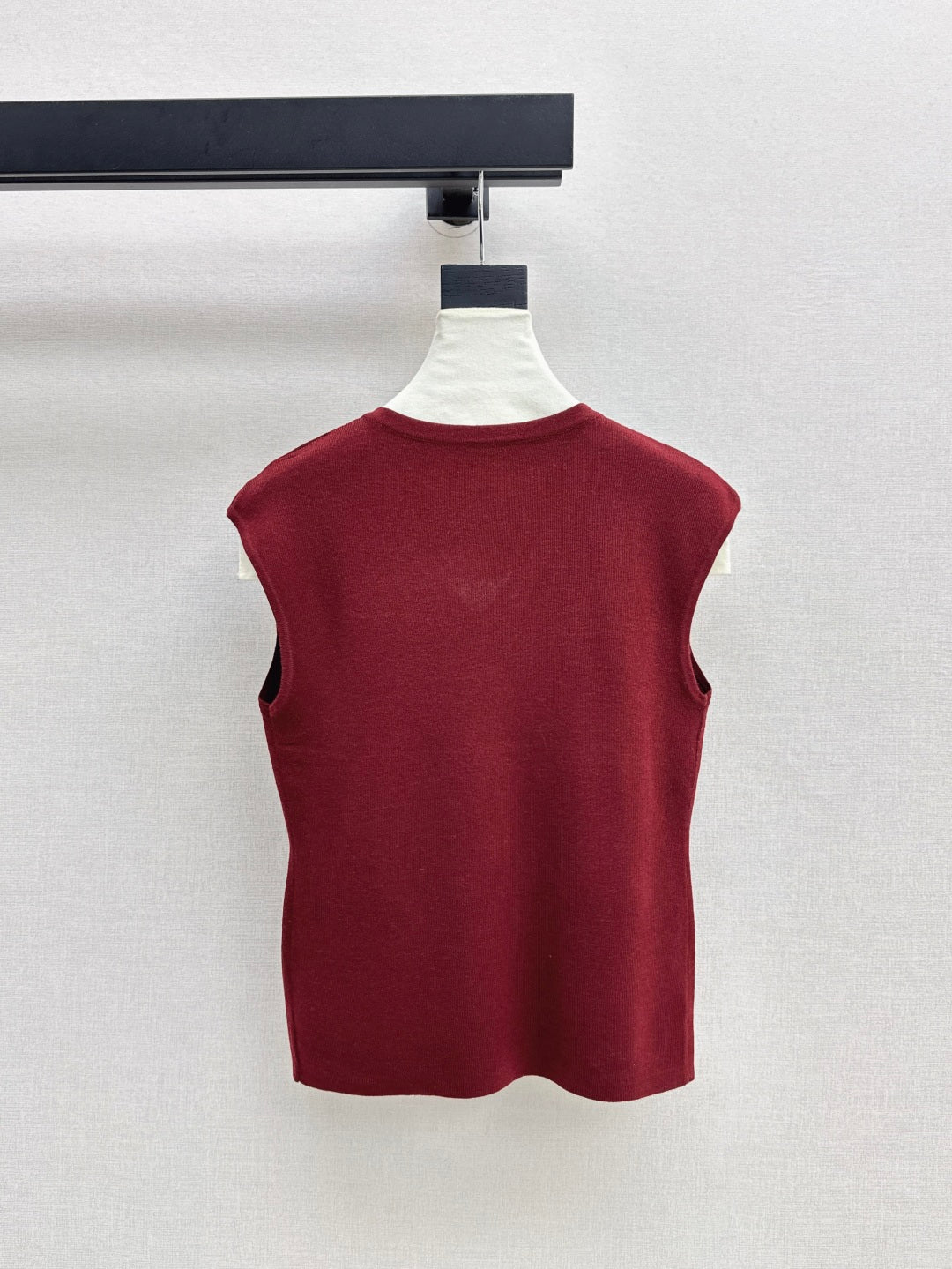 Brune 25fw v-neck vest