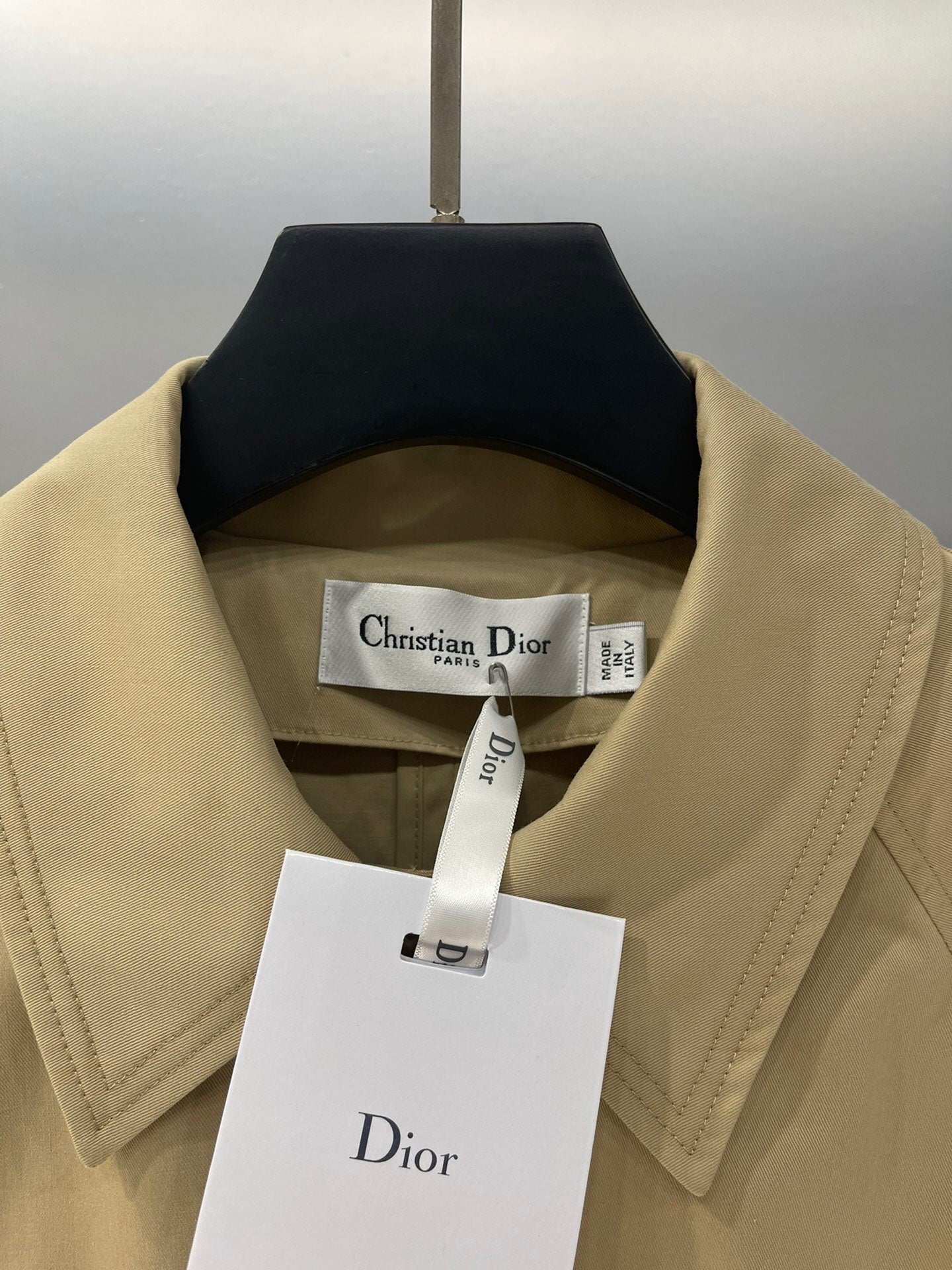 CD 24fw trench coat
