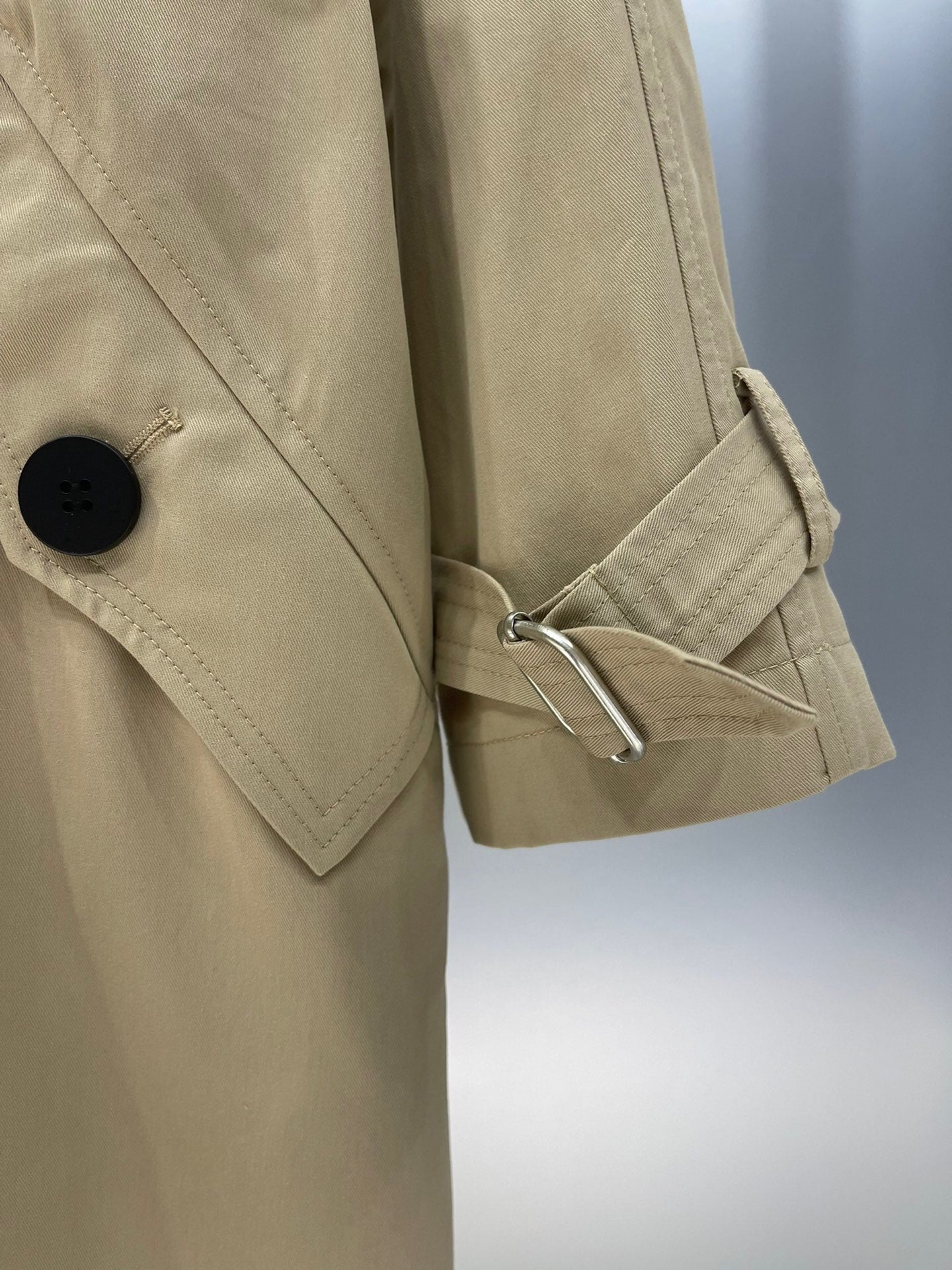 CD 24fw trench coat