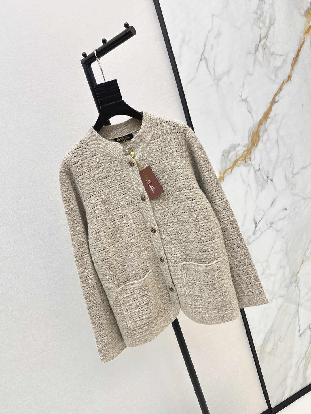 Loro 25fw knitted cardigan