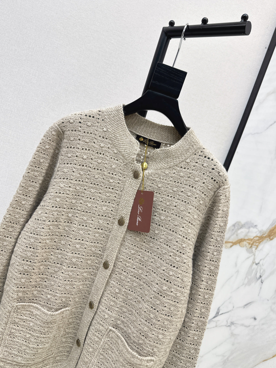 Loro 25fw knitted cardigan