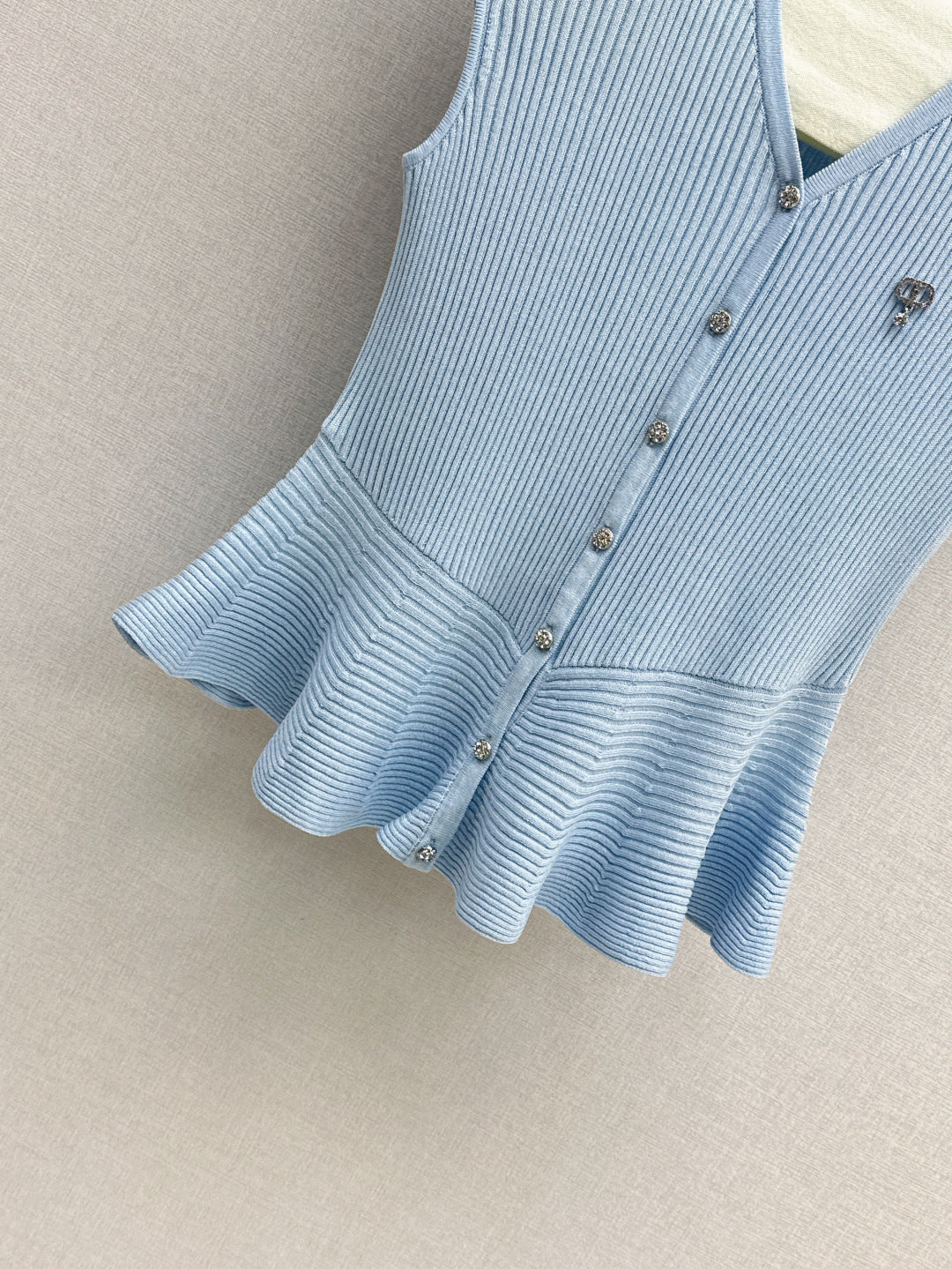 CD 25fw knitted vest