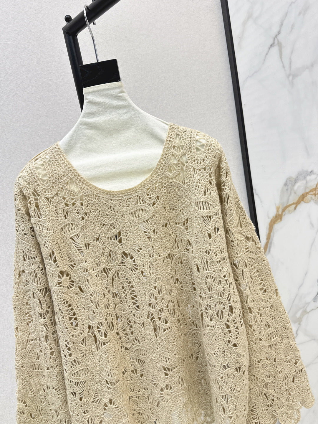 Brune 25fw cashmere hollow sweater