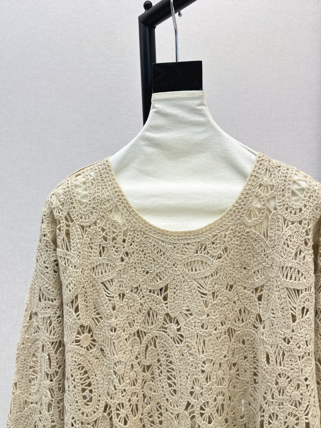 Brune 25fw cashmere hollow sweater